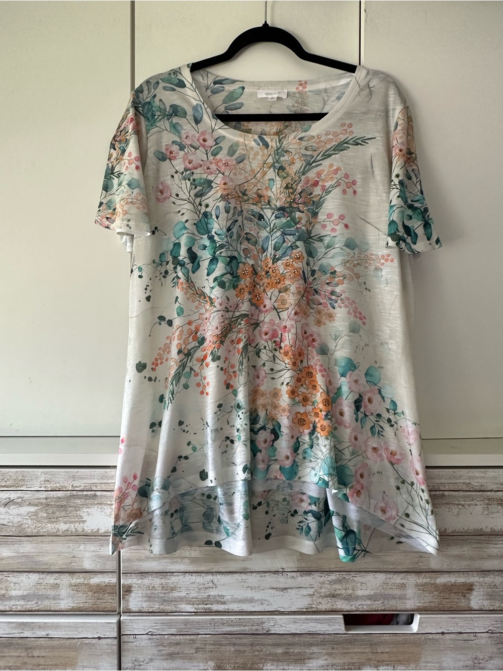 💐 Concepts Floral Watercolor Tunic Top XL (16-18)